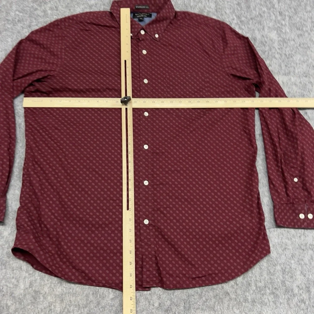 Banana Republic Shirt Mens XL Red Geometric Print Standard Fit Stretch Soft Wash